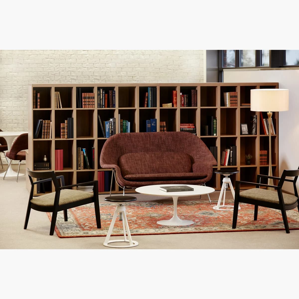 Knoll Womb™ Settee 詳細画像 3