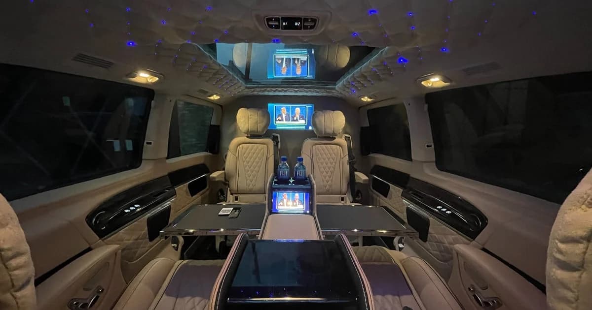 Mercedes Jet Class 8-hour premium transfer service メイン画像