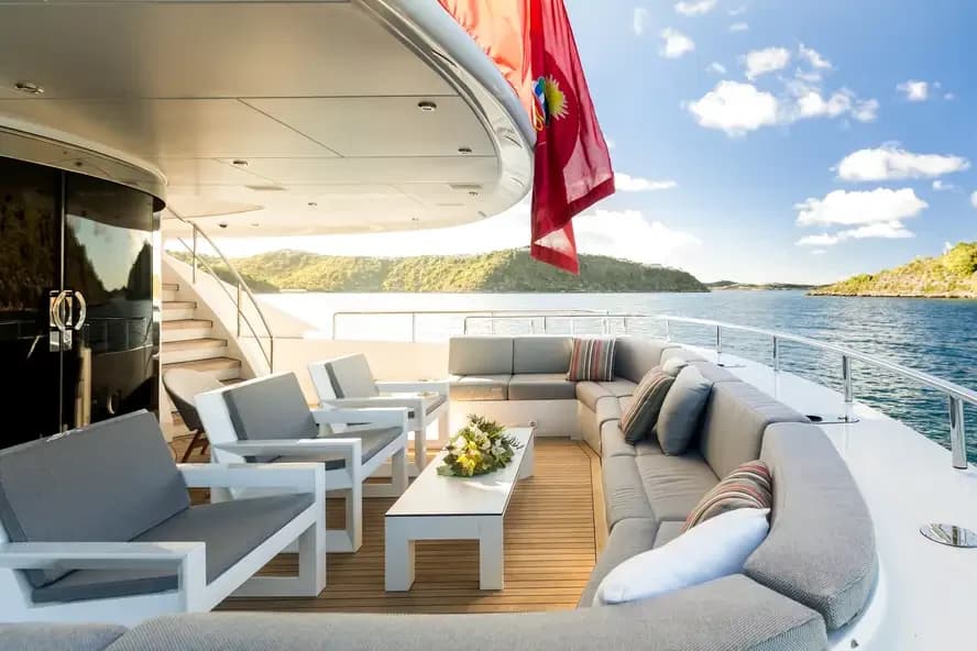 44m Heesen G3 ヨットチャーター 詳細画像 1