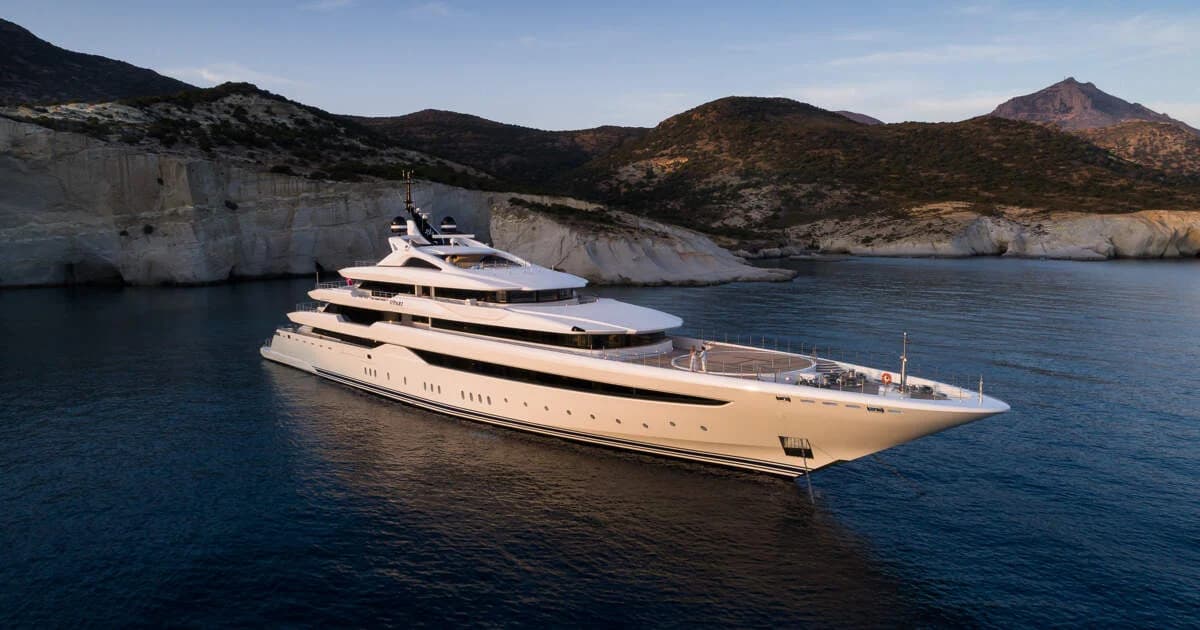 95m / 312ft Golden Yachts O'PARI ヨットチャーター メイン画像